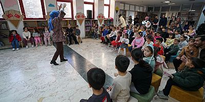 EDEBİYAT ŞEHRİ KAHRAMANMARAŞ’TA  ÇOCUKLARA MASAL DİNLETİSİ