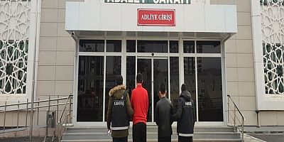 Kahramanmaraş’ın Elbistan ilçesinde uyuşturucu tacirlerine yönelik operasyonda 4 kişi tutuklandı.