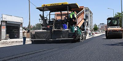 ELBİSTAN HACI ESAT EFENDİ CADDESİ BÜYÜKŞEHİR’LE MODERN GÖRÜNÜME KAVUŞUYOR