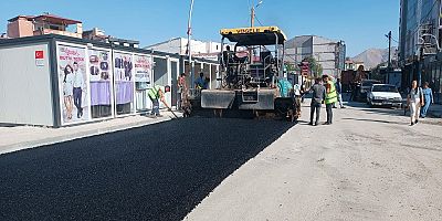 ELBİSTAN’IN YOLLARI BÜYÜKŞEHİR’LE YENİLENİYOR