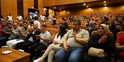 ENGELLERİ AŞAN PERDE; BÜYÜKŞEHİR’DEN “ENGELSİZ SİNEMA” KEYFİ