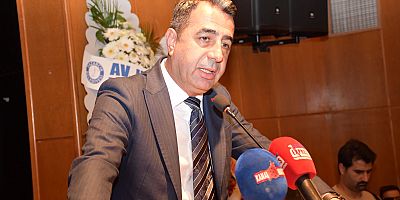 ERHAN ADEM: “CHP ARTIK TÜRKİYE’NİN BİRİNCİ PARTİSİ”