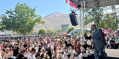 EVLER YAPILIR, ÖNEMLİ OLAN İNSANIN GÖNLÜNÜ YAPMAKTIR