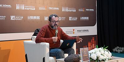 GÜRAY SÜRGÜ, KAFUM’DA KİTAPSEVERLERLE BULUŞTU