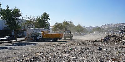HÂL, İNŞAAT ATIKLARI VE MOLOZLARDAN TEMİZLENİYOR