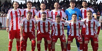 İSTİKLALSPOR, DENİZLİSPOR İLE 2-2 BERABERE KALARAK FIRSAT TEPTİ