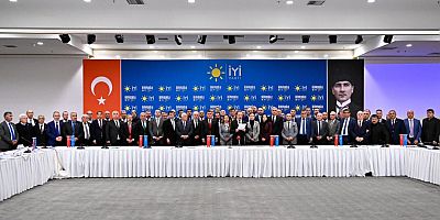 İYİ Partili 81 il başkanı