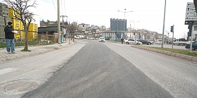 KAHRAMANMARAŞ BÜYÜKŞEHİR’DEN DULKADİROĞLU’NDA ASFALT SEFERBERLİĞİ 