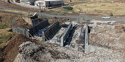 KAHRAMANMARAŞ BÜYÜKŞEHİR’DEN ULAŞIMA 225 MİLYON TL’LİK GÜÇ; 2 YILDA 31 KÖPRÜ VE MENFEZ