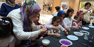 KAHRAMANMARAŞ BÜYÜKŞEHİR’İN ATÖLYESİNDE SEVGİ ŞEKİL ALDI