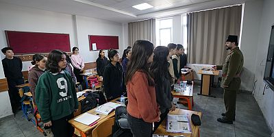 KAHRAMANMARAŞ’IN DESTANSI DİRENİŞİ OKULLARA TAŞINDI