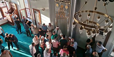 KAHRAMANMARAŞ'TA BAYRAM NAMAZI EDA EDİLDİ