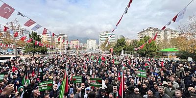 Kahramanmaraş’ta 10 bin kişilik Gazze mitingi gökleri inletti.