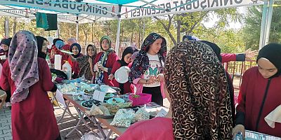 KAHRAMANMARAŞ'TA GAZZE'YE YÖNELİK HAYIR ÇARŞISI KURULDU