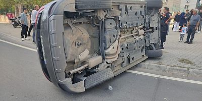 -KAHRAMANMARAŞ’TA İKİ OTOMOBİL ÇARPIŞTI: 1 YARALI