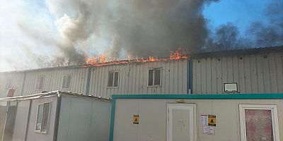 Kahramanmaraş’ta konteynerde çıkan yangın maddi hasara neden oldu.