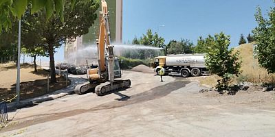 KAHRAMANMARAŞ’TA KONTROLLÜ YIKIM SÜRÜYOR