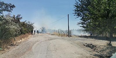 KAHRAMANMARAŞ’TA ÖRTÜ YANGINI KORKUTTU