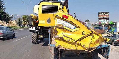 KAHRAMANMARAŞ’TA  OTOMOBİL VE BİÇERDÖVER ÇARPIŞTI: 2 YARALI