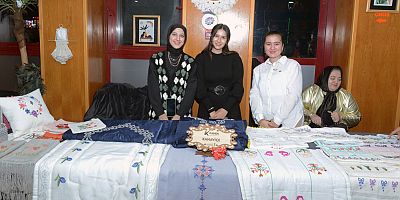 Kahramanmaraş Büyükşehir Belediyesinin Meslek Edindirme Kursları’nda eğitim alan kursiyerlerin el emeğiyle ürettiği ürünler