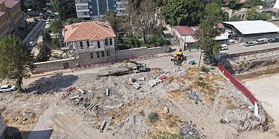 KASKİ, VAKIF TARLA CADDESİ’NDE ALTYAPIYI YENİLİYOR