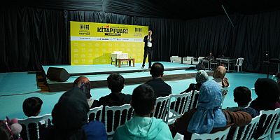 KİTAP FUARI’NDA ÇOCUKLARIN DİJİTAL DÜNYASI KONUŞULDU