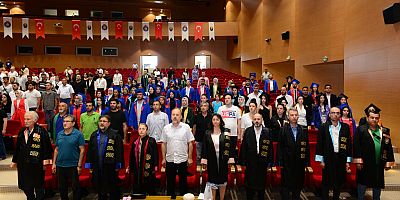 KSÜ’DE 2022-2023 AKADEMİK YILI MEZUNİYET COŞKUSU
