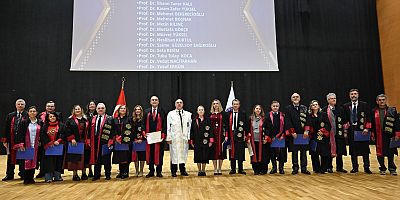 KSÜ’DE AKADEMİK KURUL TOPLANTISI VE PROFESÖRLÜK BELGESİ TAKDİM TÖRENİ DÜZENLENDİ