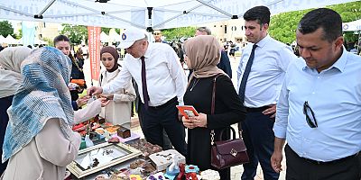 KSÜ’DE BAHAR ŞENLİKLERİ RENKLİ ANLARA SAHNE OLDU
