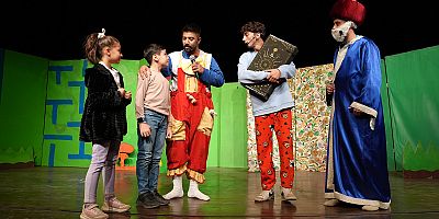 MASALLARIN RENKLİ EVRENİ ÇOCUKLARI HAYRAN BIRAKTI