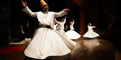 MEVLANA’NIN VUSLATININ YIL DÖNÜMÜNDE SEMA GÖSTERİSİ