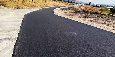 ONİKİŞUBAT BELEDİYESİ, ASFALT EKİBİNİ HAYDARBEY VE ORUÇ REİS MAHALLESİ’NE TAŞIDI