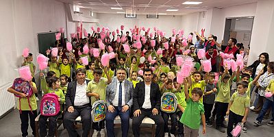 ONİKİŞUBAT BELEDİYESİ’NDEN KIRSAL MAHALLELERDEKİ 8 BİN ÖĞRENCİYE KIRTASİYE SETİ DESTEĞİ