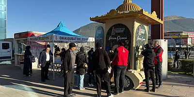 ONİKİŞUBAT BELEDİYESİ’NDEN KSÜ TIP FAKÜLTESİ’NDE GÖNÜLLERİ ISITAN İKRAM