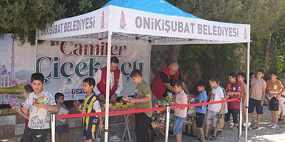 ONİKİŞUBAT BELEDİYESİ’NDEN YAZ KUR’AN KURSLARINA ‘CAMİLER ÇİÇEK AÇTI’ İLE ANLAMLI DEST