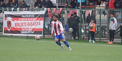 ONİKİŞUBATSPOR, BATTALGAZİ DEPLASMANINDA MAĞLUP OLDU: 3-0