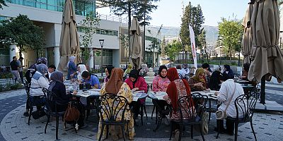 PUSULA MARAŞ’TAN GENÇLERE SANAT MOLASI; SERAMİK WORKSHOP
