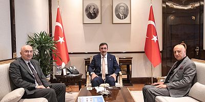 REKTÖR YASIM’DAN CUMHURBAŞKANI YARDIMCISI CEVDET YILMAZ'A ZİYARET