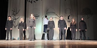 SANATIN GÜCÜYLE FİLİSTİN DAVASINA DİKKAT ÇEKİLDİ