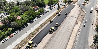 Kahramanmaraş Büyükşehir Belediyesi ve Karayolları Genel Müdürlüğü iş birliğiyle 500 Milyonluk yatırımla Doğu Çevre Yolu’na kazandırılan Sanayi Kavşağı’nda çalışmalar önemli ölçüde ilerledi. Başta köp