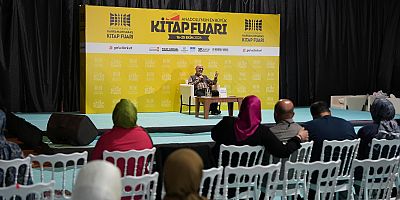 SAVAŞ BARKÇİN, KİTAP FUARI’NDA OKURLARINA SESLENDİ