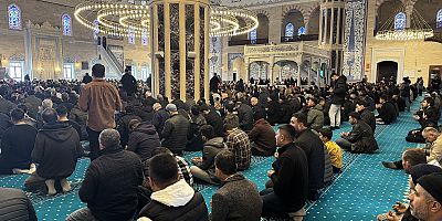 ŞEHİRDE KURTULUŞ HEYECANI SÜRÜYOR