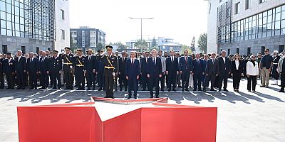 TARİHİ ZAFERİN YIL DÖNÜMÜ BÜYÜK BİR GURURLA KUTLANDI