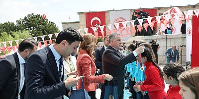 Milliyetçi Hareket Partisi (MHP) Kahramanmaraş Milletvekili Zuhal Karakoç Dora’nın kızı Ahen Dora