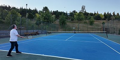 , TENİS KORTLARINDA ÇEVRİMİÇİ REZERVASYON SİSTEMİNİ BAŞLATTI