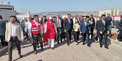 )-Kahramanmaraş’ın Pazarcık İlçesinde Kore Kızılhaçı ile Türk Kızılay’ı depremzedeler için konteynerlerden oluşan dostluk köyü kurdu.