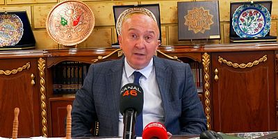 Kahramanmaraş Sütçü İmam Üniversitesi  Rektörü Prof. Dr. Alptekin Yasım