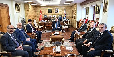 Gaziantep İslam Bilim ve Teknoloji Üniversitesi (GİBTÜ) Rektörü Prof. Dr. Şehmus Demir ve Kilis 7 Aralık Üniversitesi (KİYÜ) Rektörü Prof. Dr. Mustafa Doğan Karacoşkun