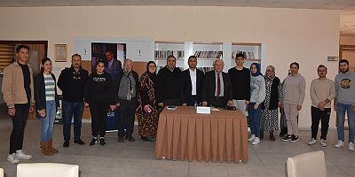 Kahramanmaraş Büyükşehir Belediyesinin düzenlediği Kütüphane Söyleşileri