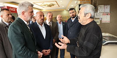 Mağralı Caddesi’nde esnafları ziyaret eden Cumhur ittifakı Kahramanmaraş Büyükşehir Belediye Başkan Adayı Fırat Görgel: “Vatandaşlarımızın ilettiği sorunlara çözümlerle yaklaşıyoruz” dedi.